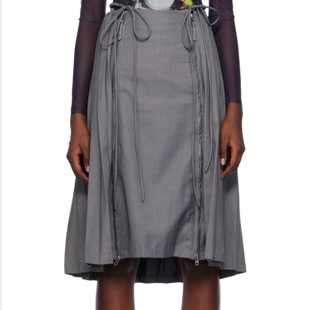 ❌❌ SOLD ❌❌ Nodress Grey Pleated Midi Skirt